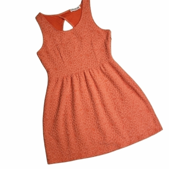𝅺OLIVE and Oak Skater Dress Open Back - Picture 1 of 6